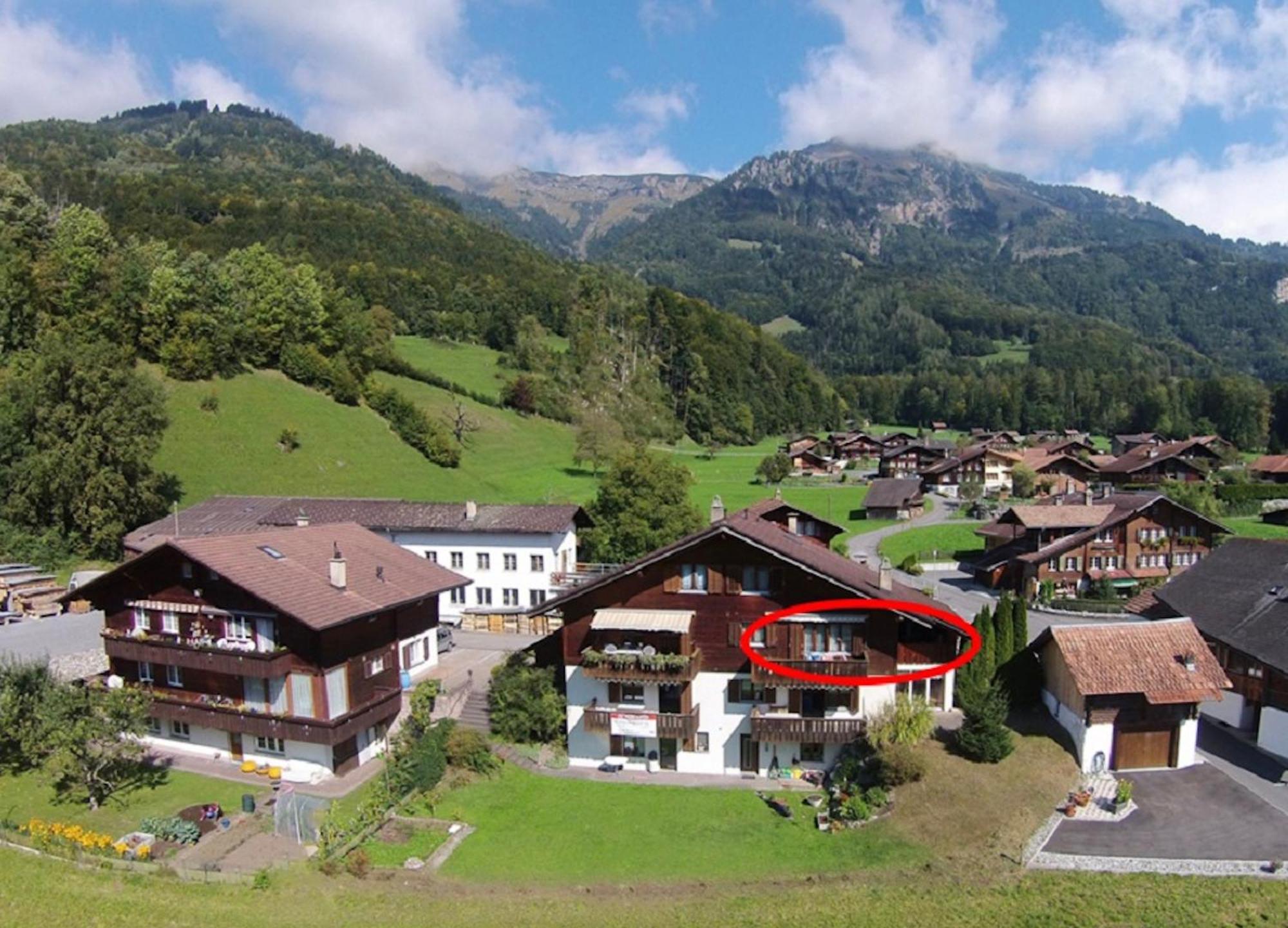Maisonette 4.5 Zimmer, Naehe Ballenberg Hofstetten bei Brienz Exterior photo